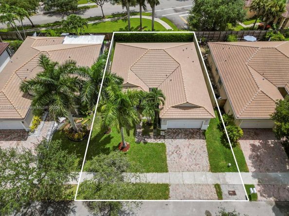 1231 SE 16th Ave, Homestead FL 33035