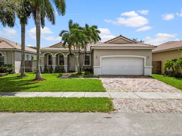 1231 SE 16th Ave, Homestead FL 33035