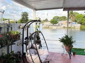 1133 SW 130th Ave, Miami FL 33184