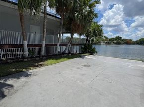 1133 SW 130th Ave, Miami FL 33184