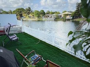 1133 SW 130th Ave, Miami FL 33184