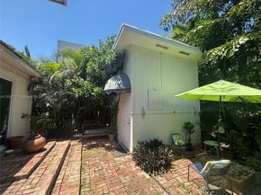 2985 Aviation Ave, Miami FL 33133