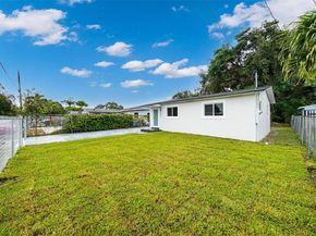 2951 NW 47th St, Miami FL 33142