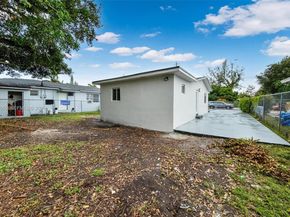 2951 NW 47th St, Miami FL 33142