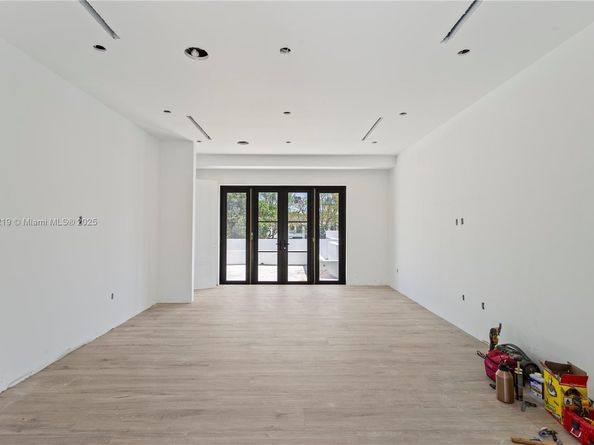 6460 SW 94th St, Pinecrest FL 33156