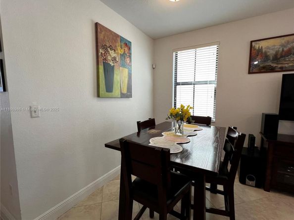 3730 SW 69th Ave 3730, Miami FL 33155