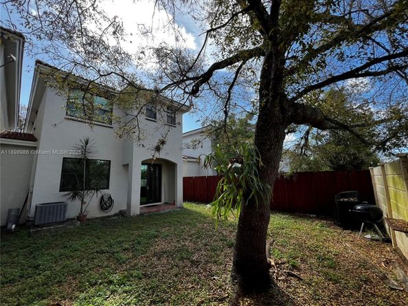 3730 SW 69th Ave 3730, Miami FL 33155