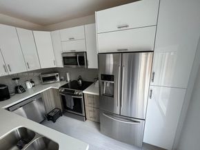 8330 NW 107th Pl 721, Doral FL 33178