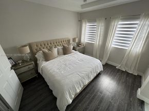 8330 NW 107th Pl 721, Doral FL 33178