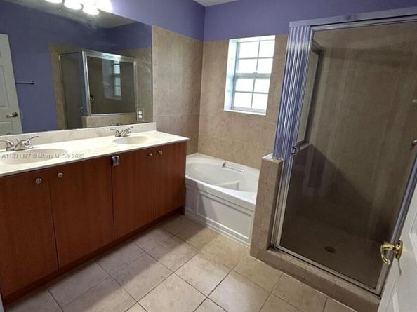 3 Largo Way, Boynton Beach FL 33426