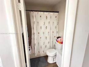 18318 NW 61st Ct, Hialeah FL 33015