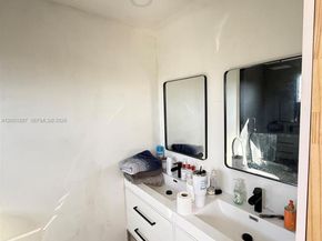 18318 NW 61st Ct, Hialeah FL 33015