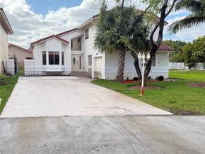 18318 NW 61st Ct, Hialeah FL 33015