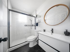 270 W 14th St, Hialeah FL 33010