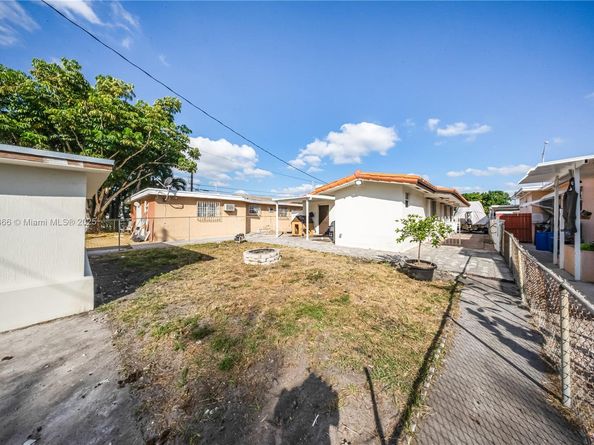 270 W 14th St, Hialeah FL 33010