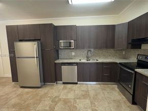 5125 SW 102nd Ave, Miami FL 33165