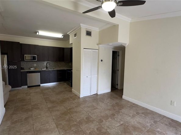 5125 SW 102nd Ave, Miami FL 33165