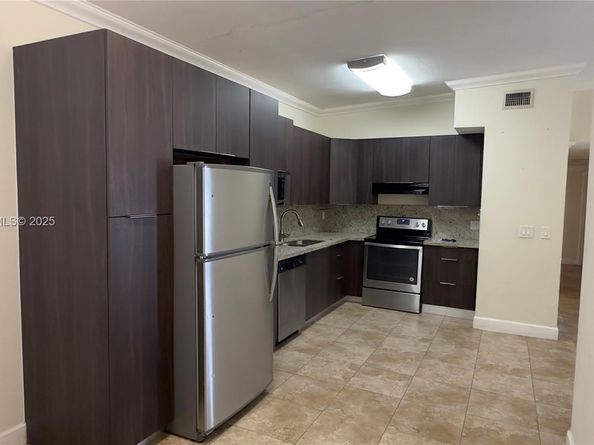 5125 SW 102nd Ave, Miami FL 33165