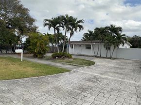 5125 SW 102nd Ave, Miami FL 33165
