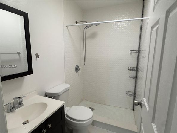 5125 SW 102nd Ave, Miami FL 33165