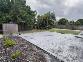 5125 SW 102nd Ave, Miami FL 33165