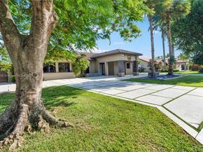 12302 SW 99th St, Miami FL 33186