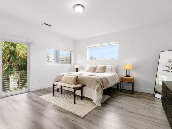 1123 NE 23rd Ter, Pompano Beach FL 33062