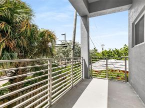 1123 NE 23rd Ter, Pompano Beach FL 33062