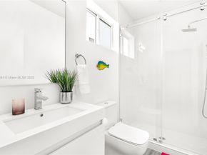 1123 NE 23rd Ter, Pompano Beach FL 33062