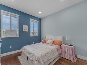 7234 NW 103rd Path, Doral FL 33178