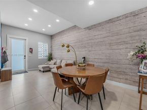 7234 NW 103rd Path, Doral FL 33178