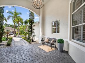 1396 Victoria Isle Dr, Weston FL 33327