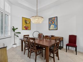 1396 Victoria Isle Dr, Weston FL 33327