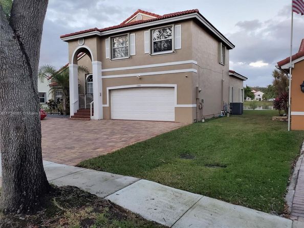 13001 SW 19th Dr, Miramar FL 33027