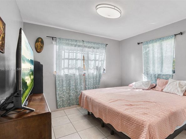 19740 NW 11th Ct, Miami Gardens FL 33169