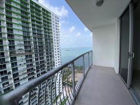 1750 N Bayshore Dr 2707, Miami FL 33132