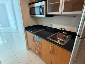 1750 N Bayshore Dr 2707, Miami FL 33132