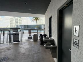 1750 N Bayshore Dr 2707, Miami FL 33132