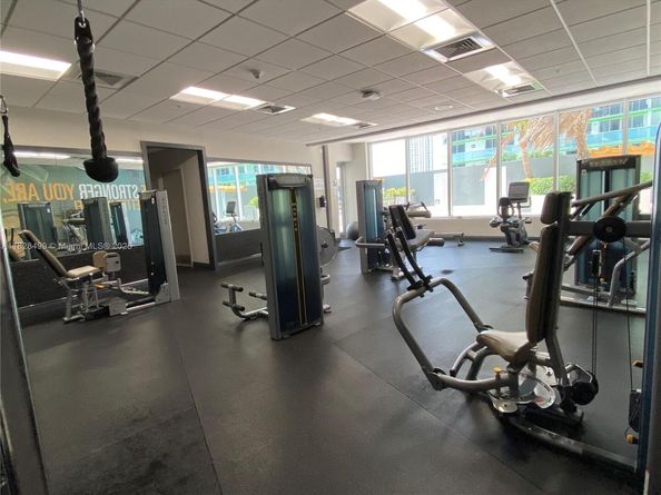 1750 N Bayshore Dr 2707, Miami FL 33132