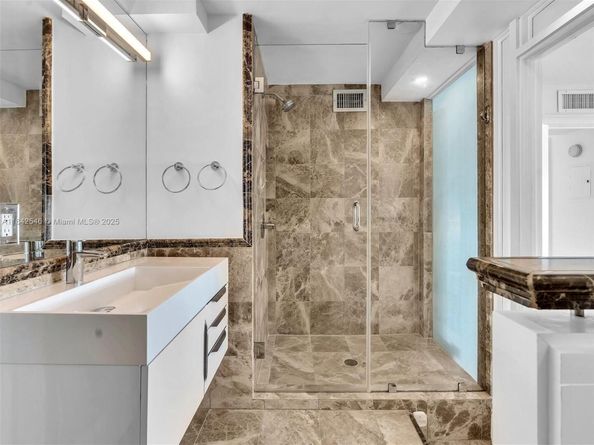 1881 Washington Ave 10G, Miami Beach FL 33139