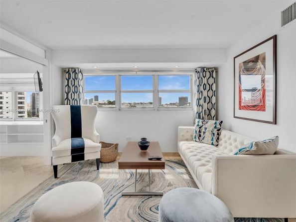 1881 Washington Ave 10G, Miami Beach FL 33139