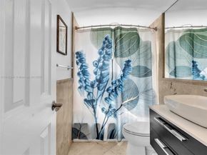 1881 Washington Ave 10G, Miami Beach FL 33139