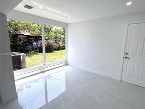 17860 SW 110th Ct, Miami FL 33157