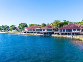 110 Lake Emerald Dr 403, Oakland Park FL 33309