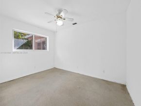 5334 Balsam Ter, Plantation FL 33317