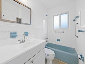 5334 Balsam Ter, Plantation FL 33317