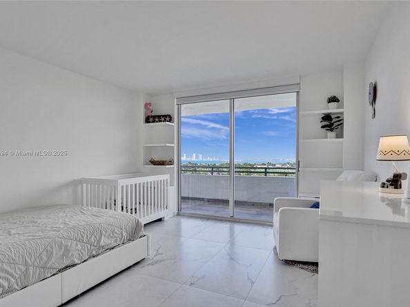 5700 Collins Ave 12E, Miami Beach FL 33140