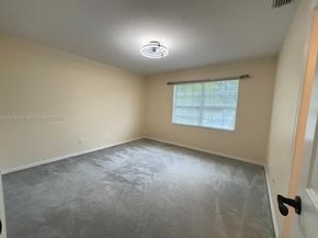 30 Windsor Lane, Palm Beach Gardens FL 33418