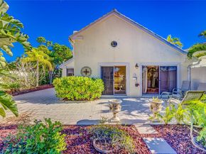 30 Windsor Lane, Palm Beach Gardens FL 33418