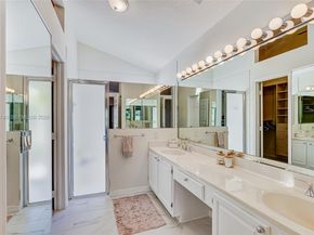 30 Windsor Lane, Palm Beach Gardens FL 33418